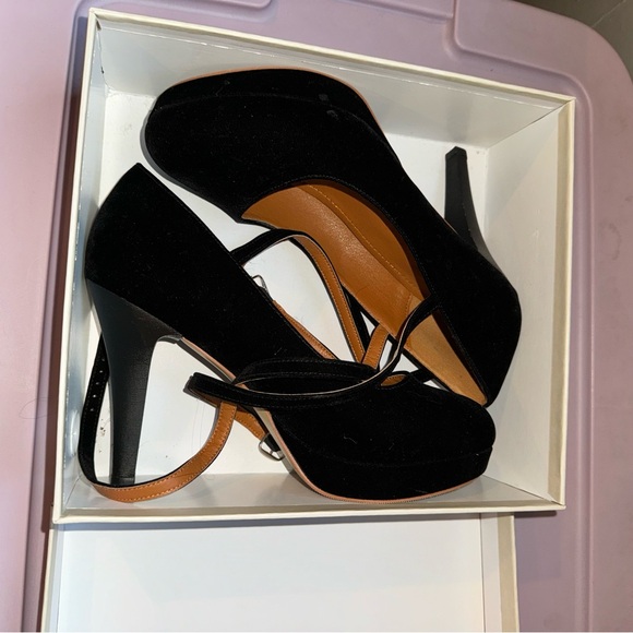 Black pumps size 8.5 - Picture 7 of 7